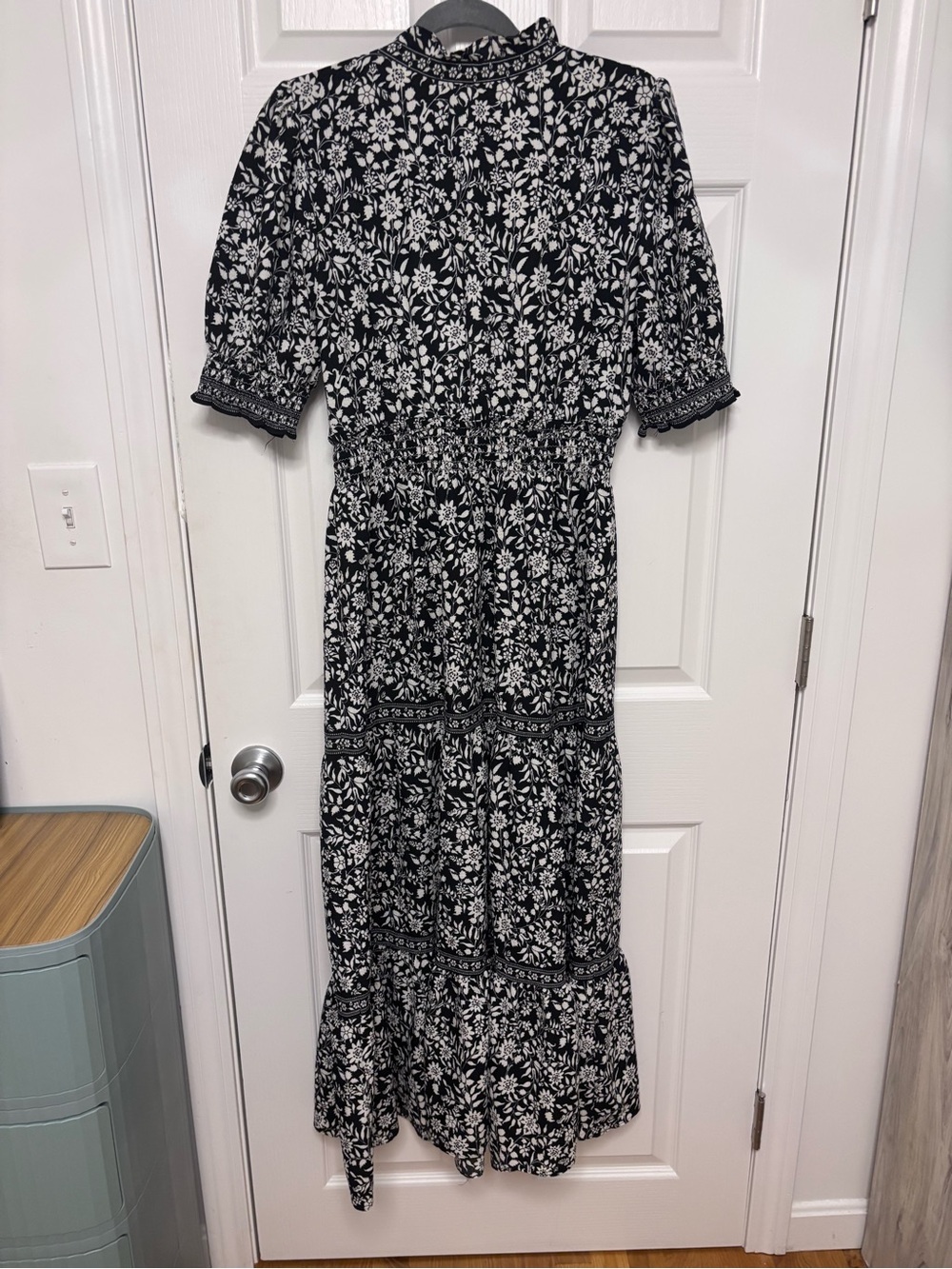 Max Studio Black & White Floral Smocked Maxi Dress - Picture 10 of 15